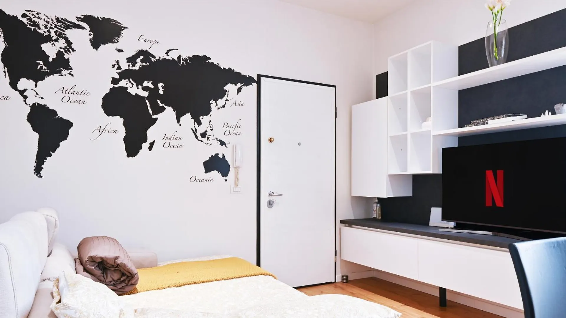 Appartamento Ugolini Milano 0*, Milan Italy